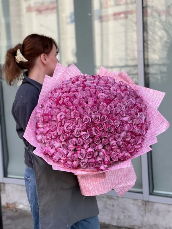 265 роз в фиолетовых тонах, изображение 2